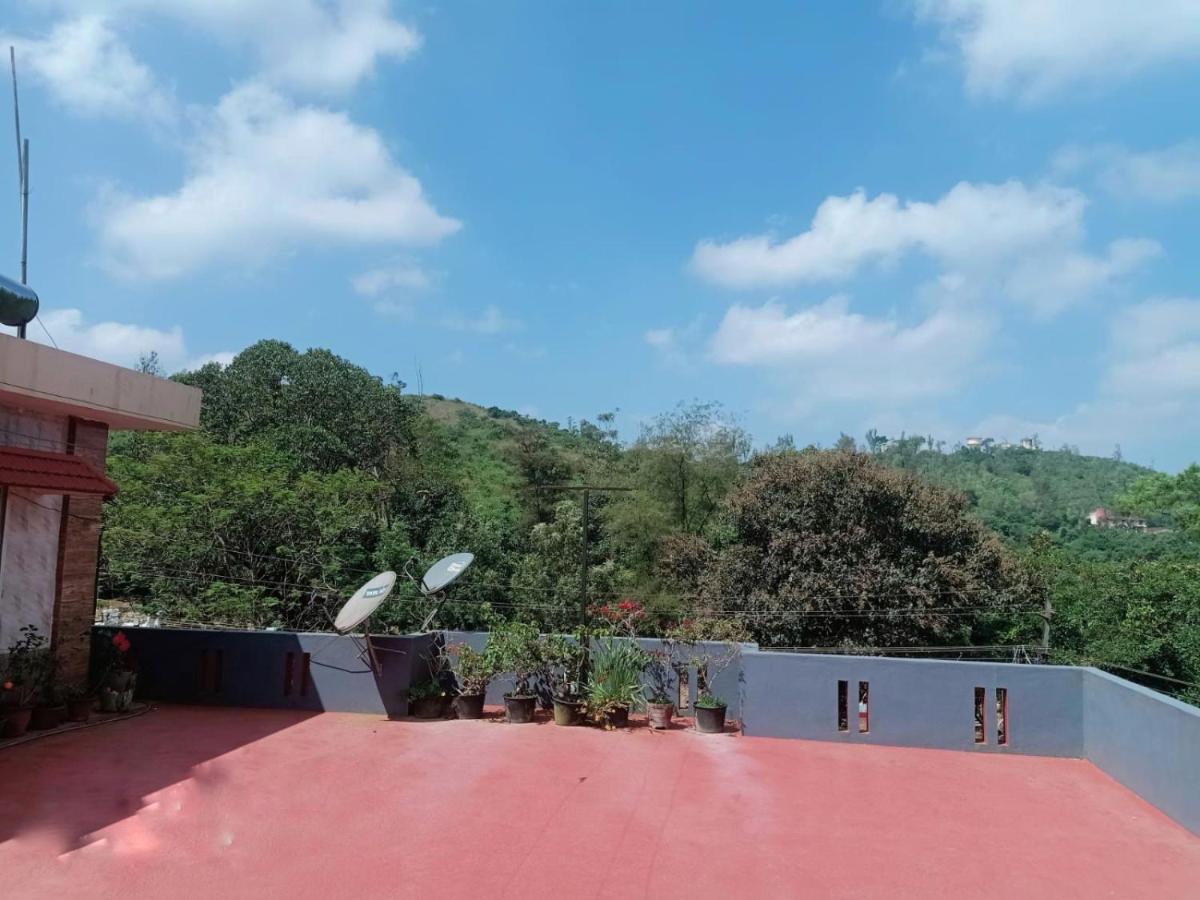 Krupa Homestay マディケーリ エクステリア 写真