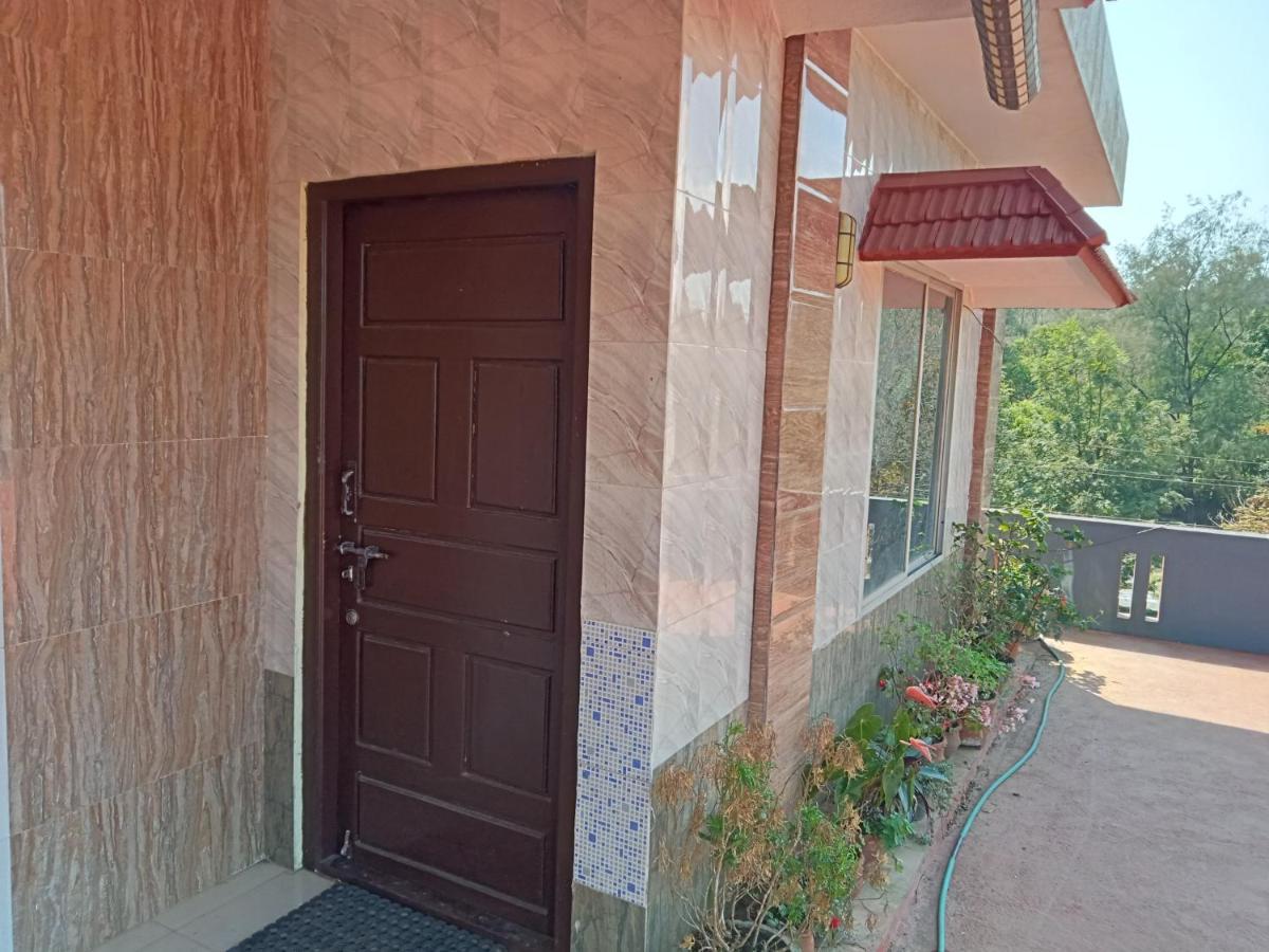 Krupa Homestay マディケーリ エクステリア 写真