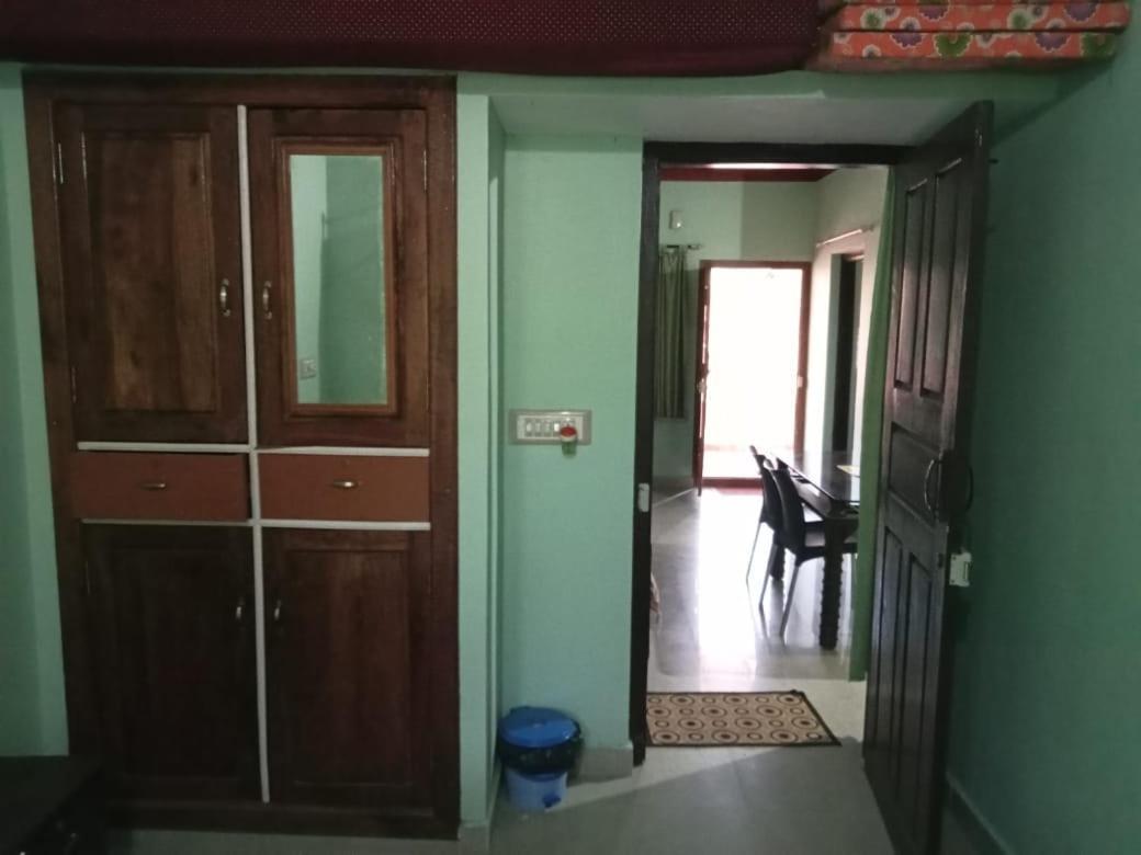 Krupa Homestay マディケーリ エクステリア 写真